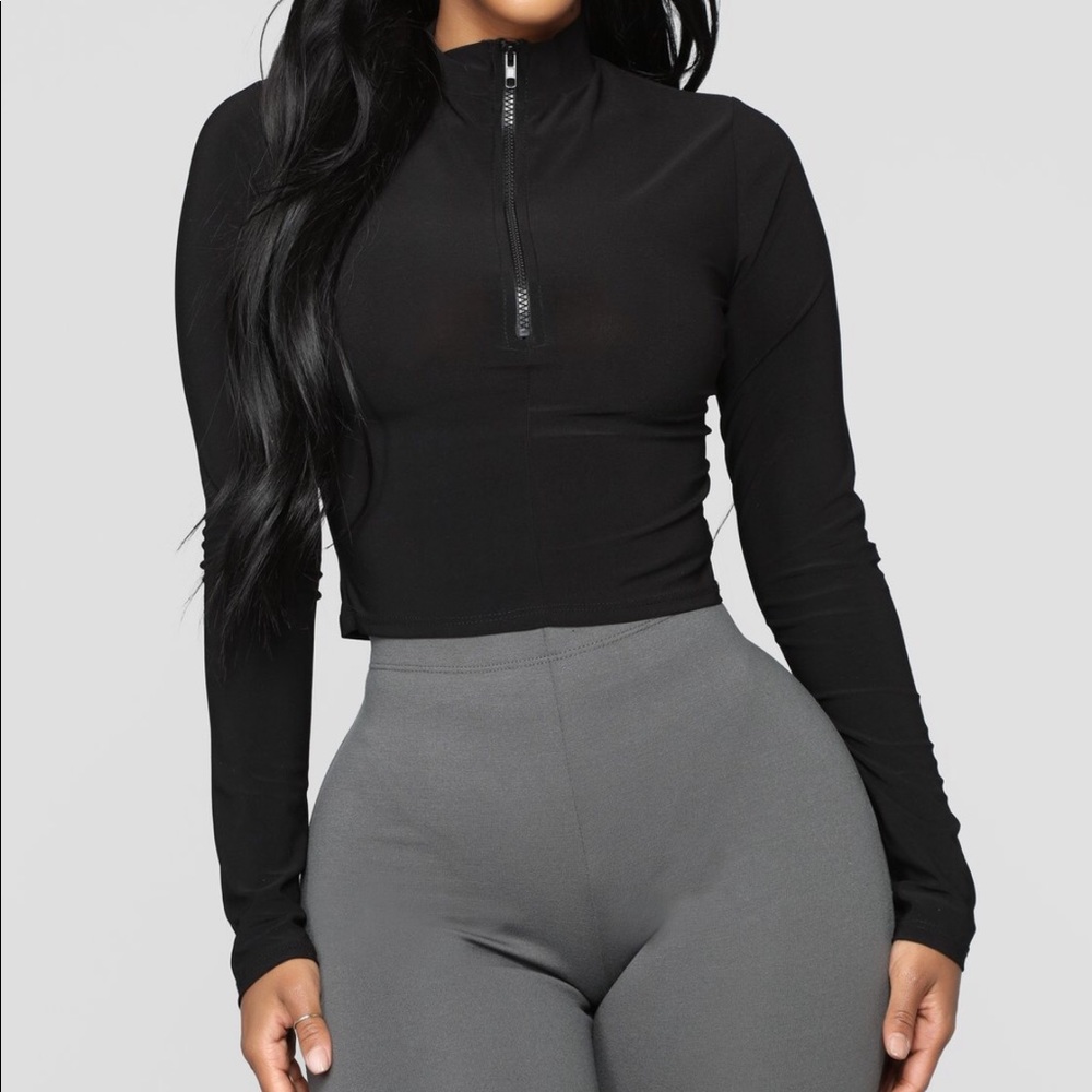 zip up top